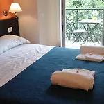 Poppy House